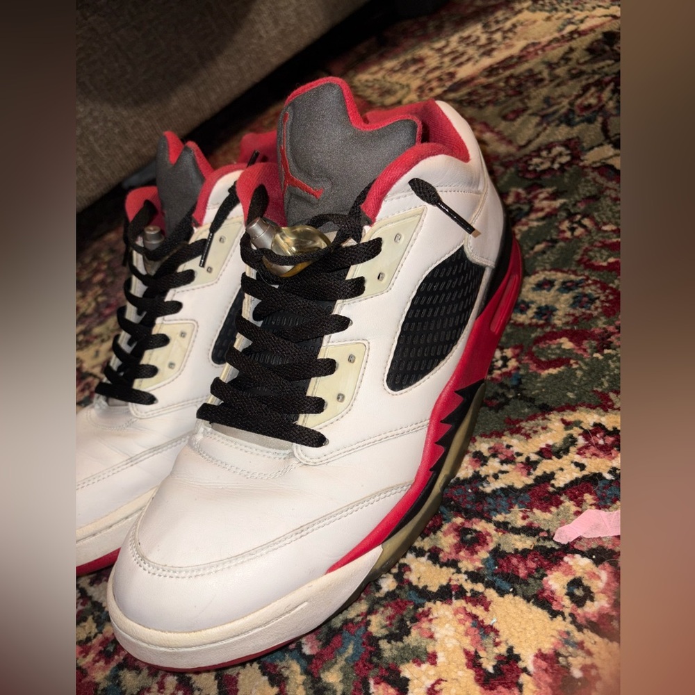 Jordan Retro 5 Low Fire Red 🔥
